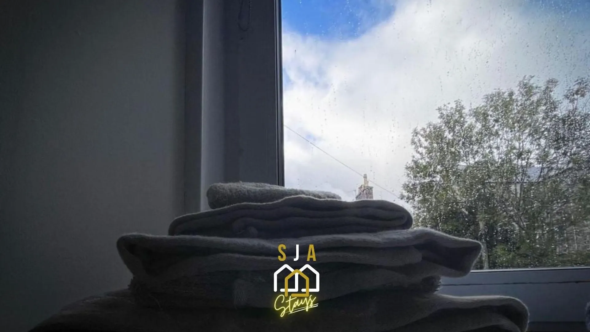 Strudel House - Sja Stays - Modern 1 Bed Apartment Aberdeen 0*,  United Kingdom