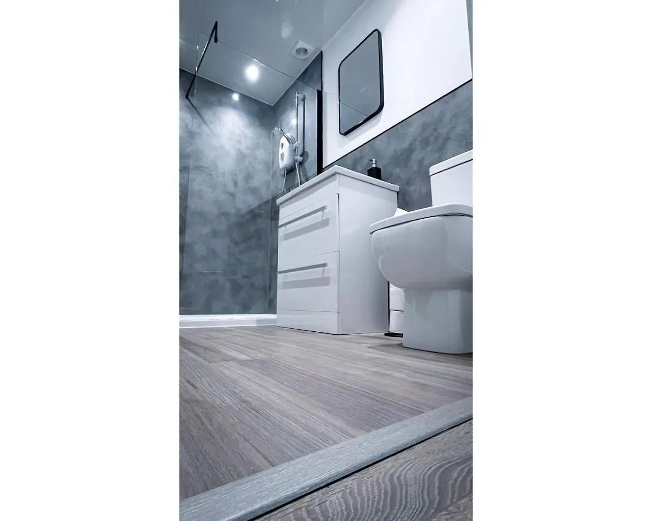 Strudel House - Sja Stays - Modern 1 Bed Apartment Aberdeen